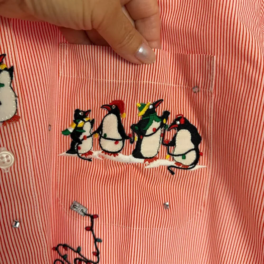 MiLi designs embroidered